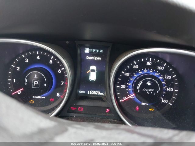 Photo 6 VIN: 5XYZUDLB5FG263006 - HYUNDAI SANTA FE SPORT 