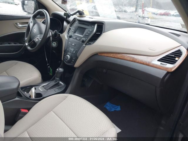 Photo 4 VIN: 5XYZUDLB5GG362376 - HYUNDAI SANTA FE SPORT 