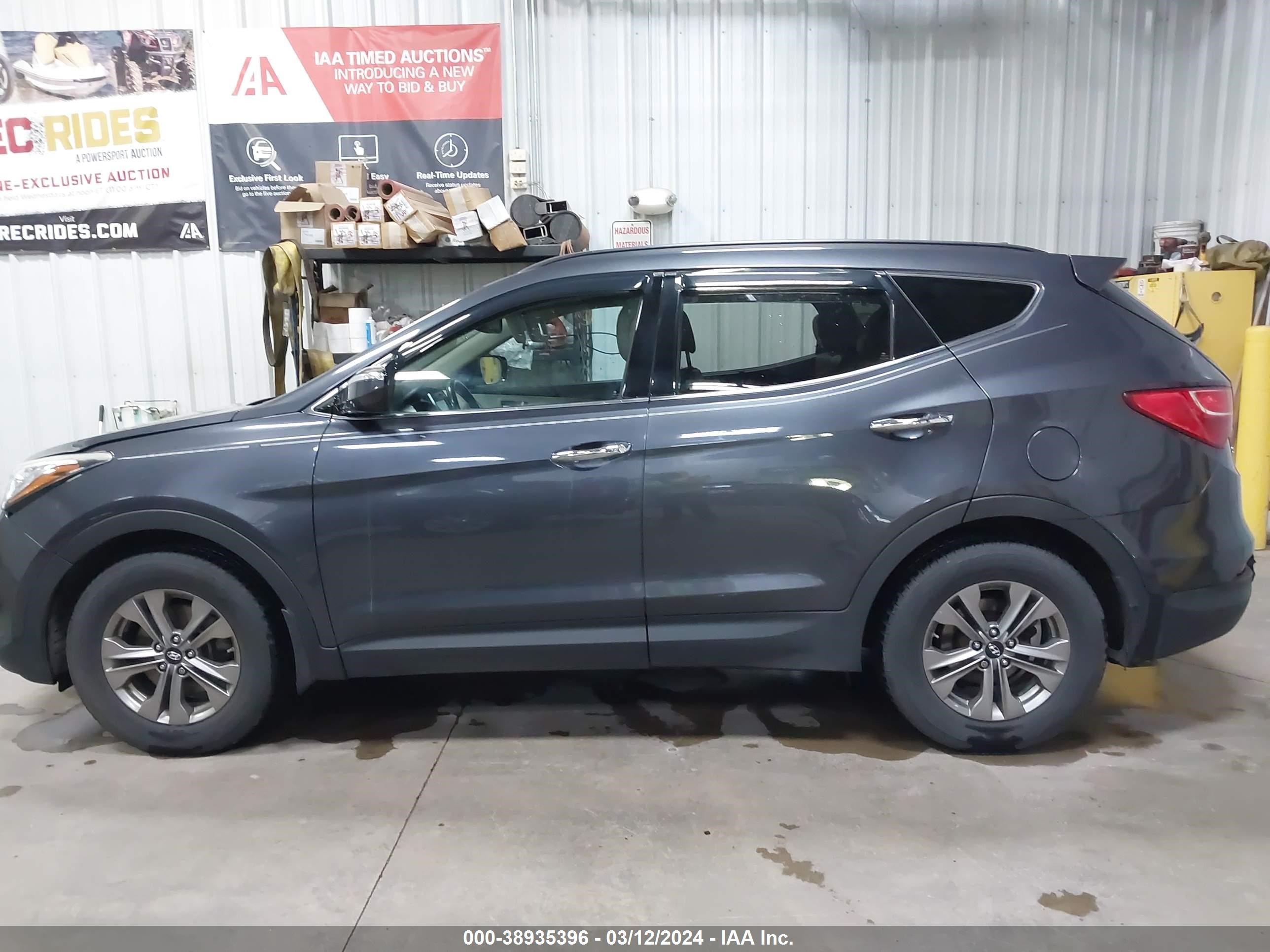 Photo 14 VIN: 5XYZUDLB6FG275973 - HYUNDAI SANTA FE 