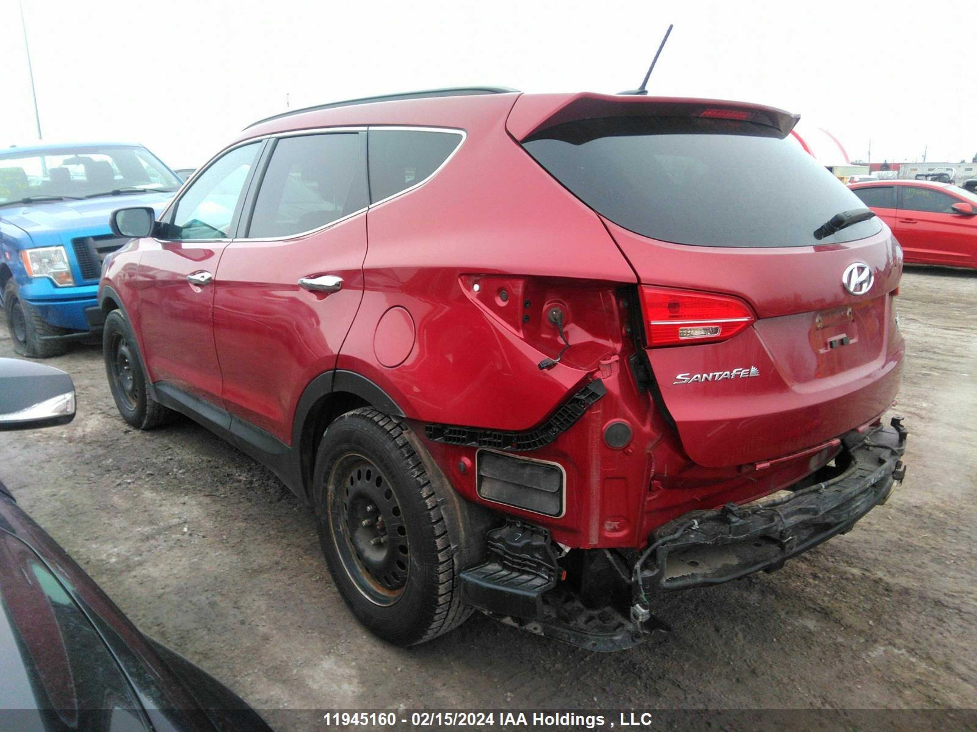 Photo 2 VIN: 5XYZUDLB6GG315762 - HYUNDAI SANTA FE 