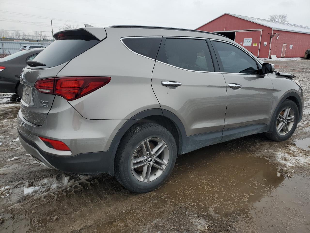 Photo 2 VIN: 5XYZUDLB6HG481104 - HYUNDAI SANTA FE 