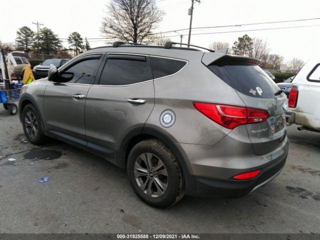 Photo 2 VIN: 5XYZUDLB7GG312823 - HYUNDAI SANTA FE SPORT 