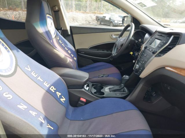 Photo 4 VIN: 5XYZUDLB7GG372651 - HYUNDAI SANTA FE SPORT 