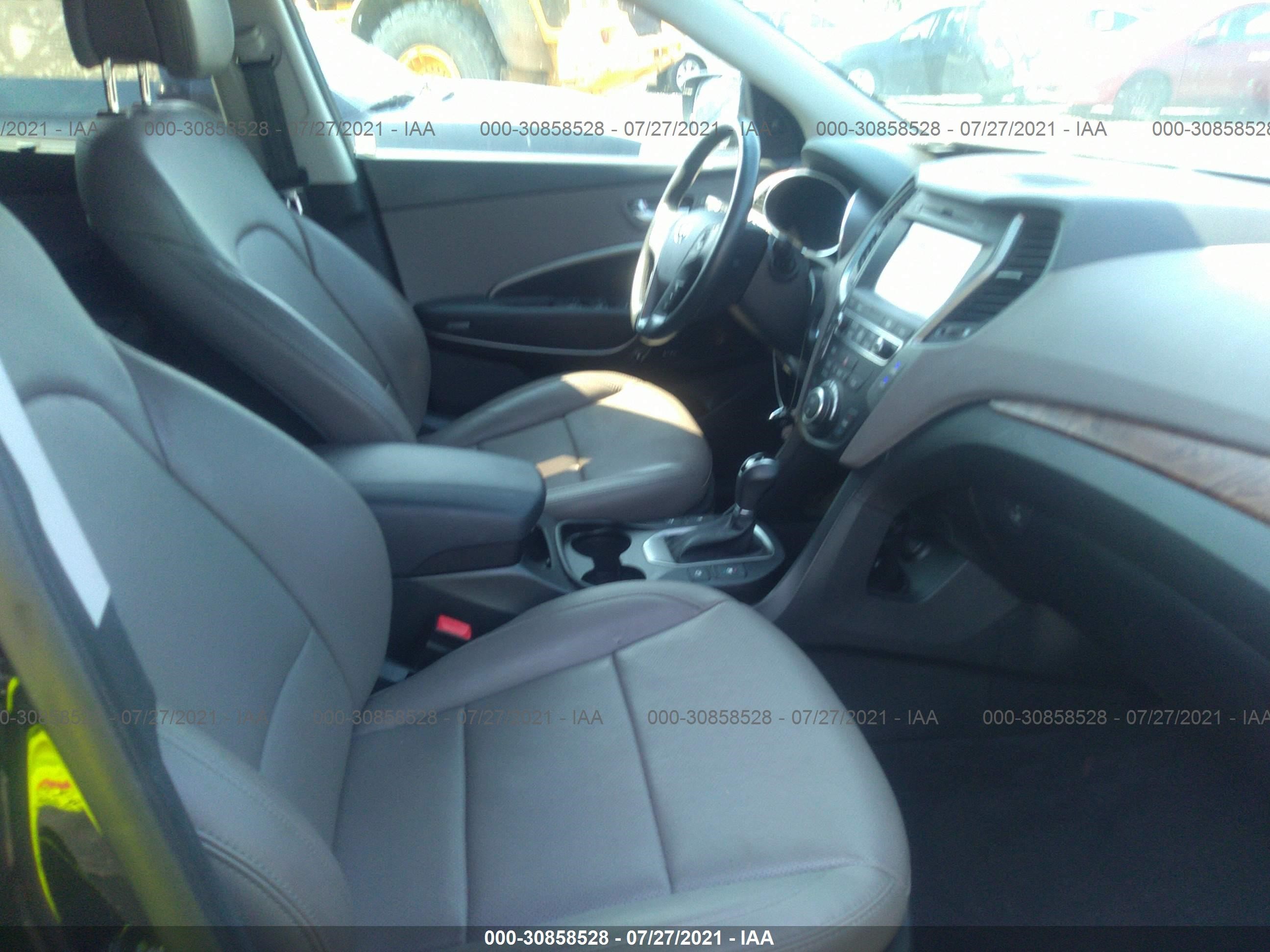 Photo 4 VIN: 5XYZUDLB7JG565258 - HYUNDAI SANTA FE 