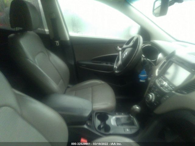 Photo 4 VIN: 5XYZUDLB8EG142209 - HYUNDAI SANTA FE SPORT 