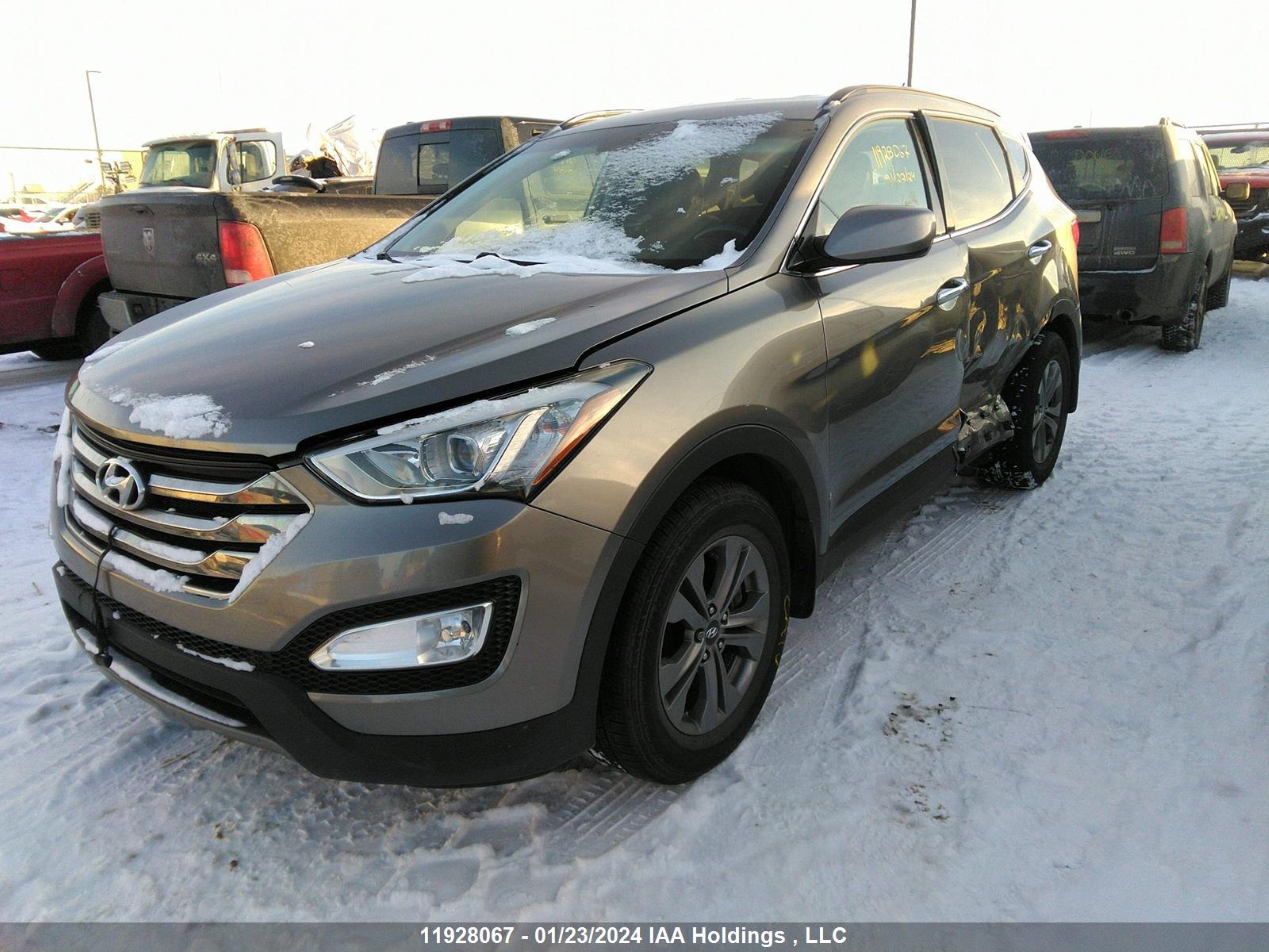 Photo 1 VIN: 5XYZUDLB8GG338220 - HYUNDAI SANTA FE 