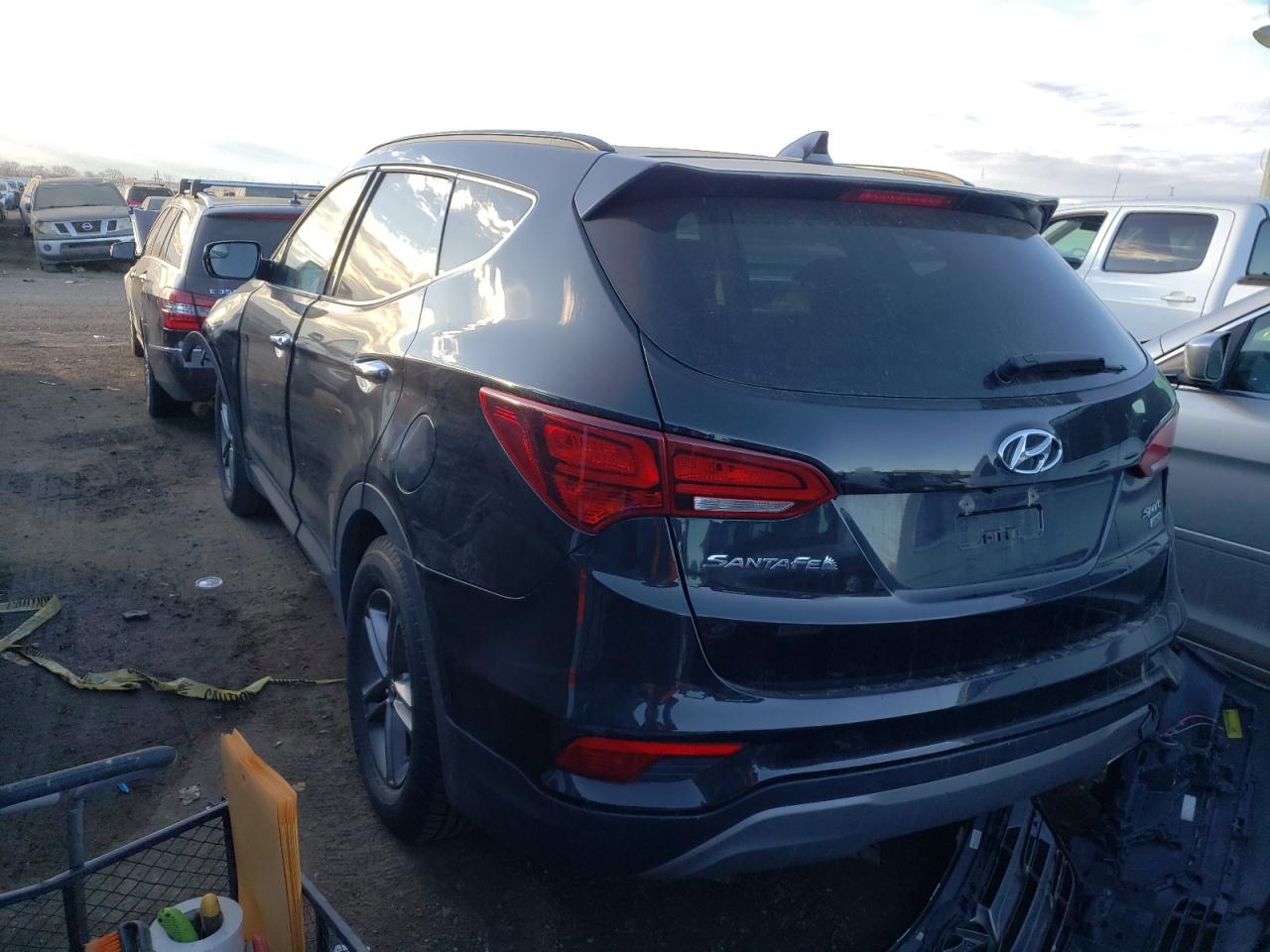 Photo 1 VIN: 5XYZUDLB8HG388133 - HYUNDAI SANTA FE 