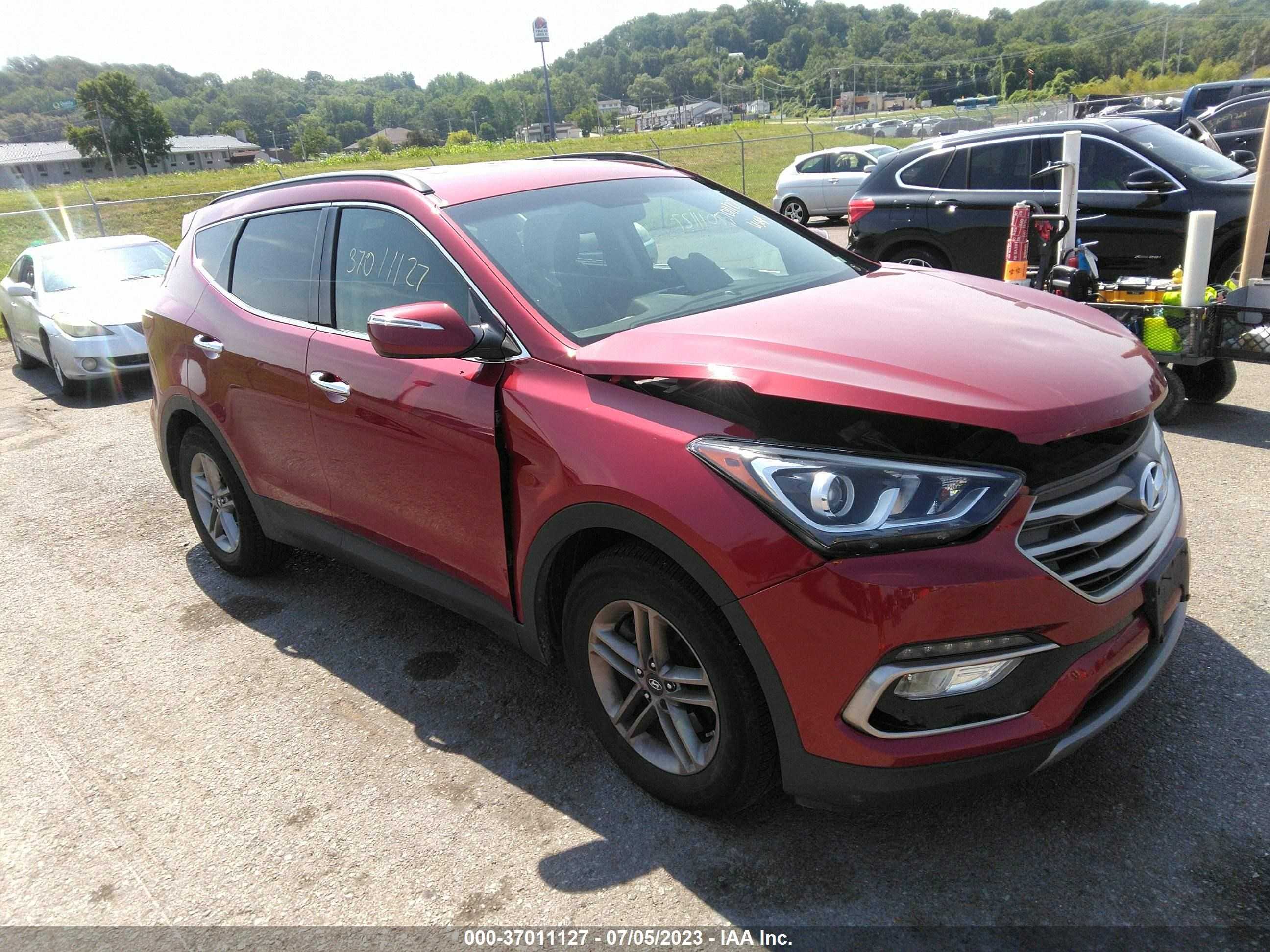 Photo 0 VIN: 5XYZUDLB8HG396331 - HYUNDAI SANTA FE 