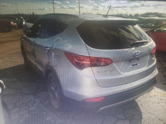 Photo 2 VIN: 5XYZUDLB9GG323452 - HYUNDAI SANTA FE S 