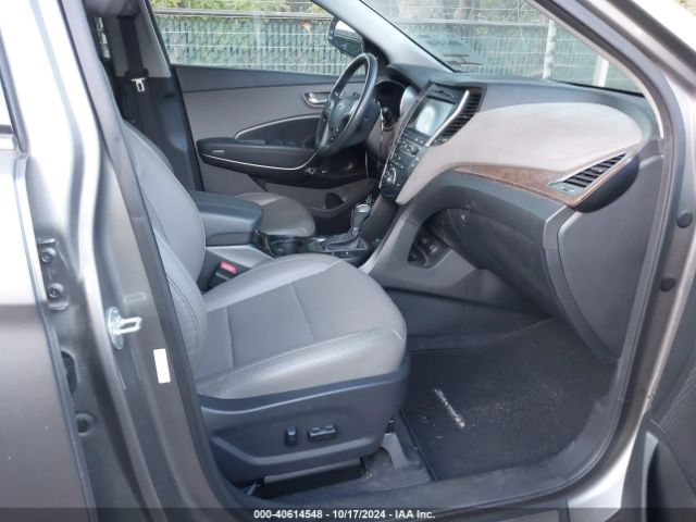 Photo 4 VIN: 5XYZUDLB9JG563494 - HYUNDAI SANTA FE SPORT 