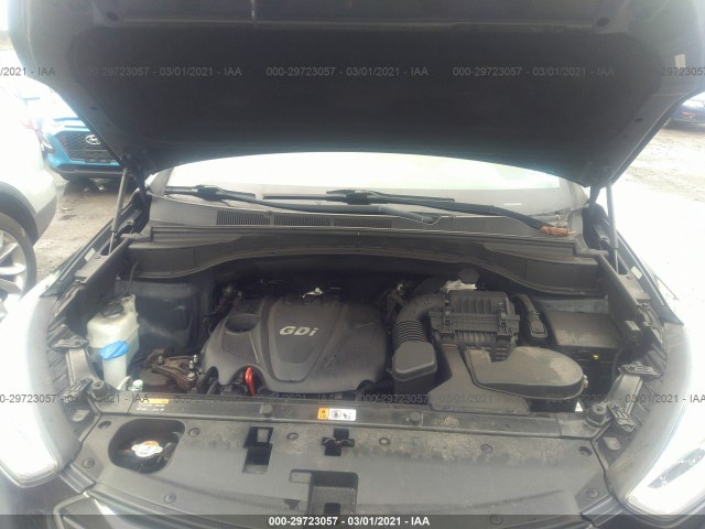 Photo 9 VIN: 5XYZUDLBXGG310256 - HYUNDAI SANTA FE SPORT 