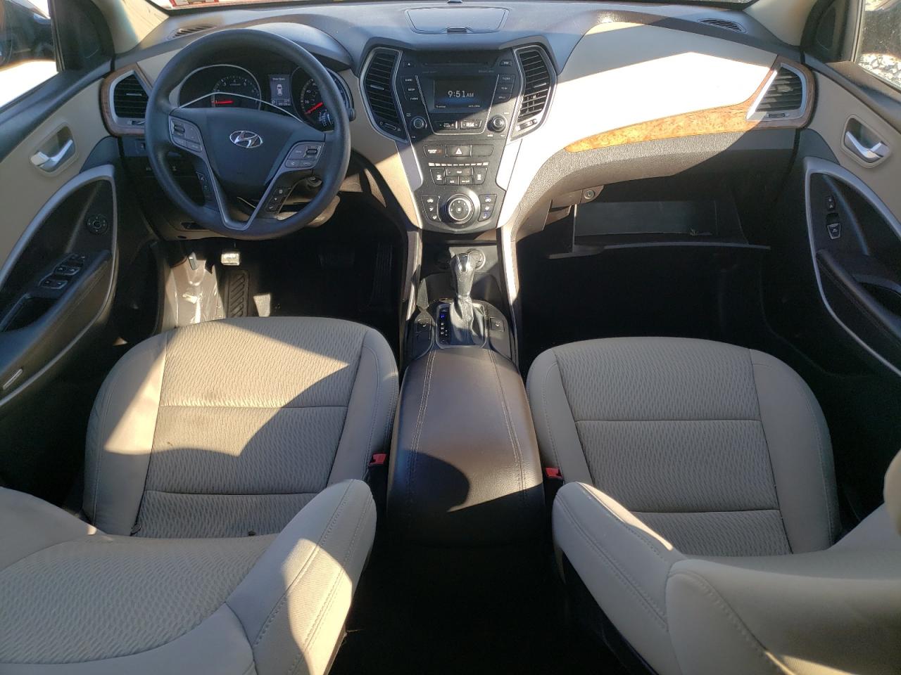 Photo 7 VIN: 5XYZUDLBXGG369128 - HYUNDAI SANTA FE 