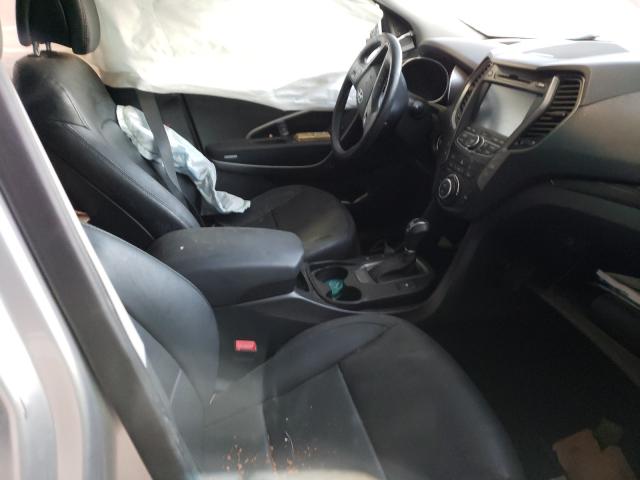 Photo 4 VIN: 5XYZWDLA0GG314978 - HYUNDAI SANTA FE S 