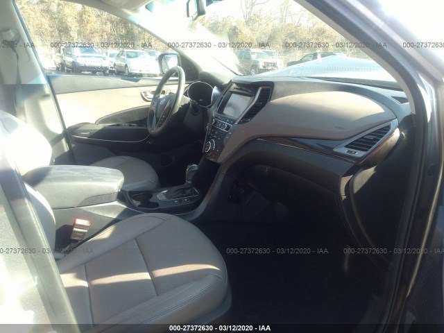 Photo 4 VIN: 5XYZWDLA7HG485311 - HYUNDAI SANTA FE SPORT 