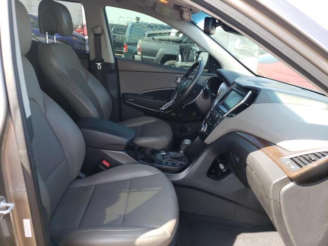 Photo 4 VIN: 5XYZWDLA7HG501460 - HYUNDAI SANTA FE S 