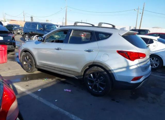 Photo 2 VIN: 5XYZWDLA7HG501667 - HYUNDAI SANTA FE SPORT 