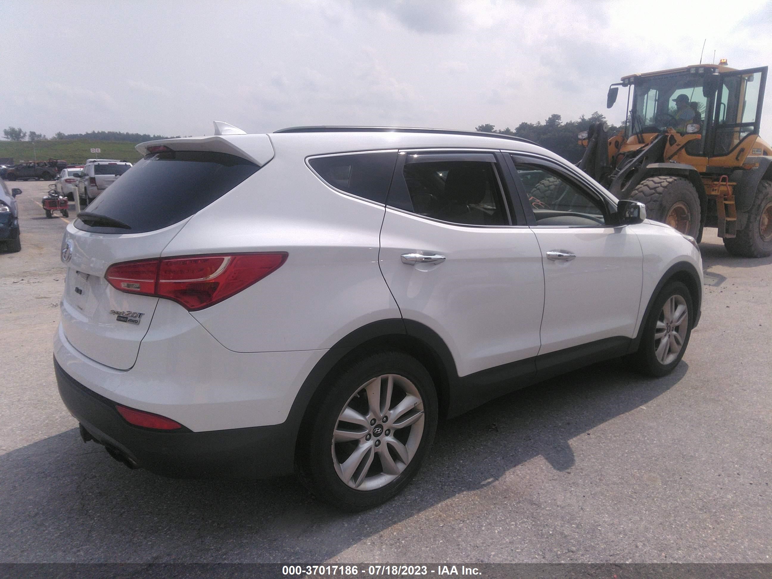 Photo 4 VIN: 5XYZWDLA8GG309026 - HYUNDAI SANTA FE SPORT 