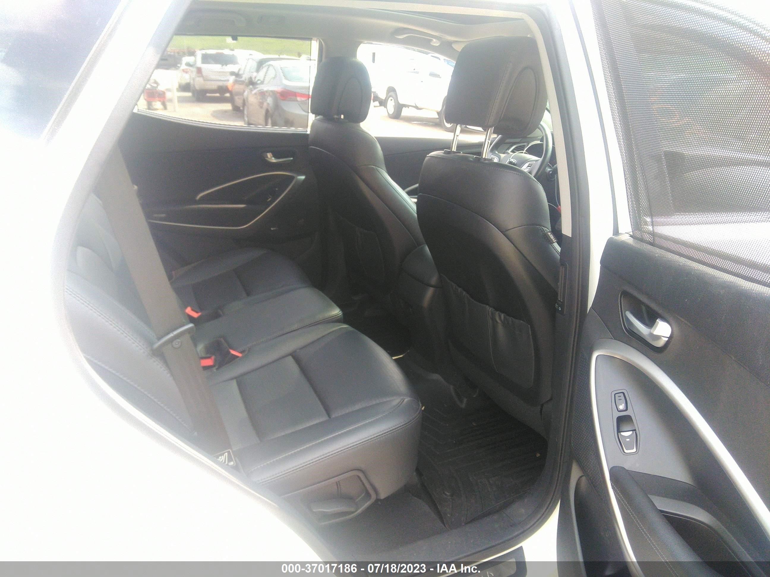 Photo 8 VIN: 5XYZWDLA8GG309026 - HYUNDAI SANTA FE SPORT 