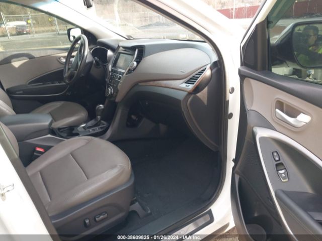 Photo 4 VIN: 5XYZWDLA8JG511579 - HYUNDAI SANTA FE SPORT 