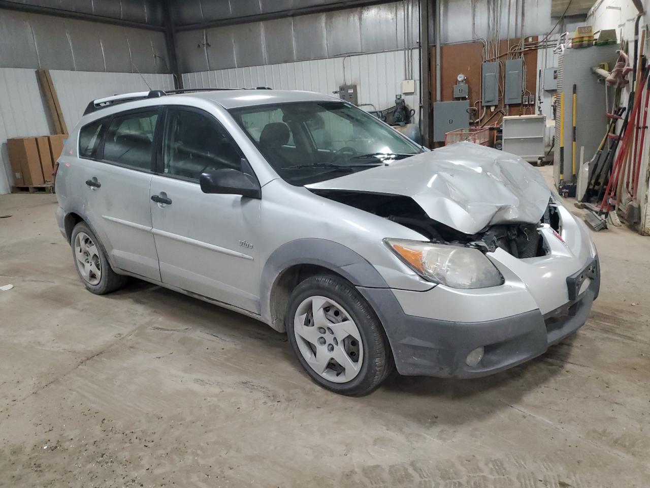 Photo 3 VIN: 5Y2SL62813Z420677 - PONTIAC VIBE 