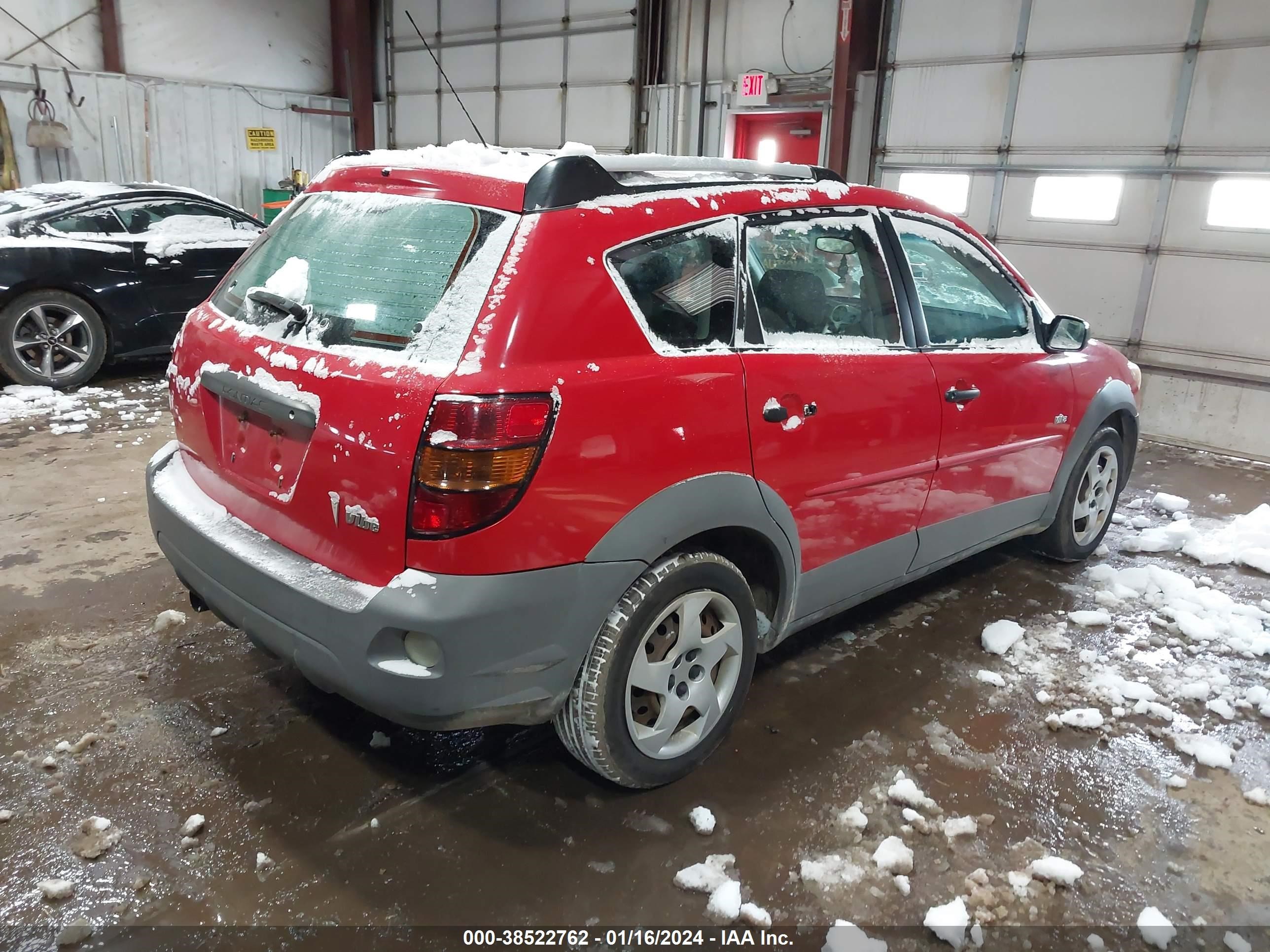 Photo 3 VIN: 5Y2SL62823Z463120 - PONTIAC VIBE 