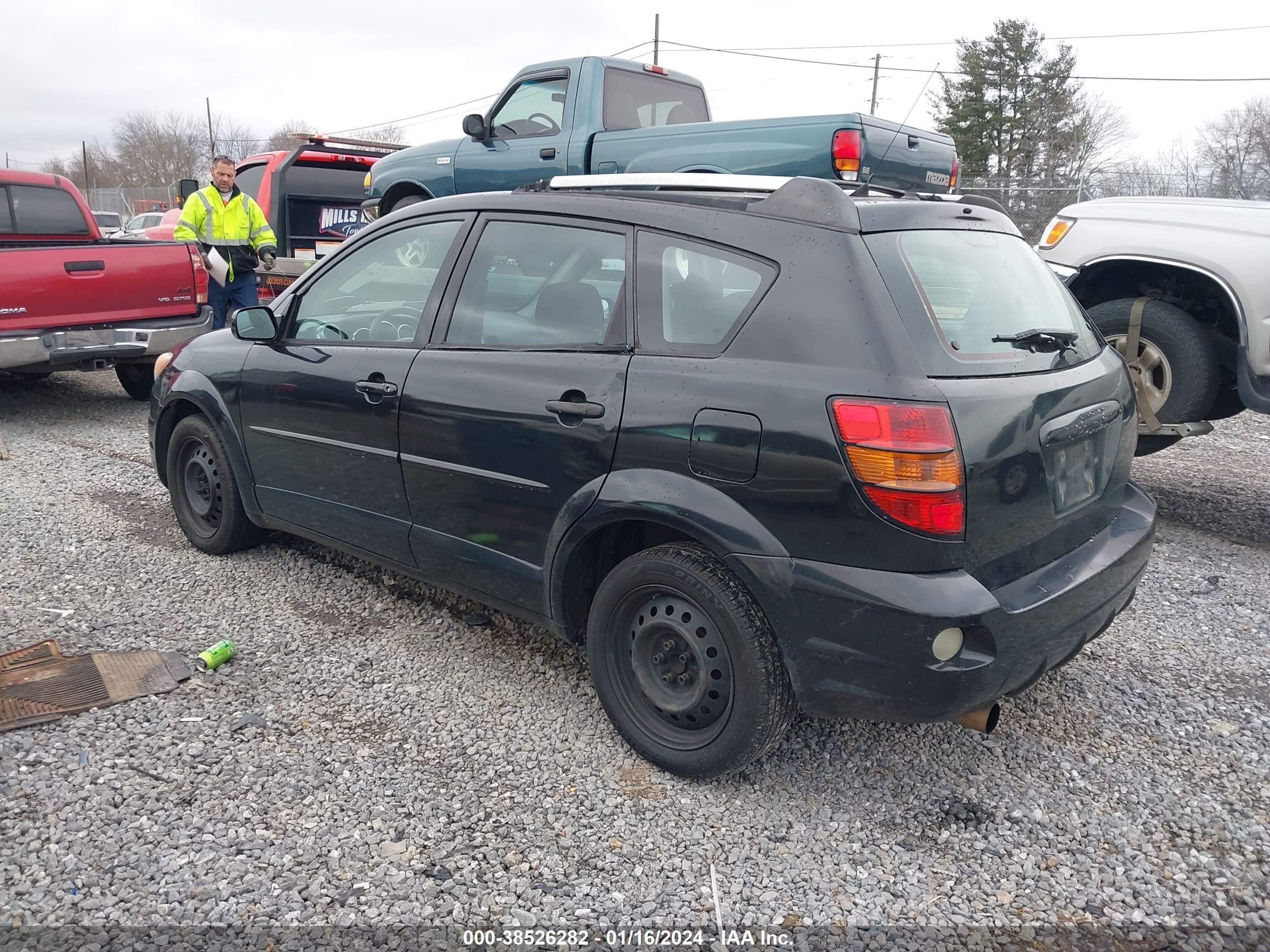 Photo 2 VIN: 5Y2SL62834Z409598 - PONTIAC VIBE 