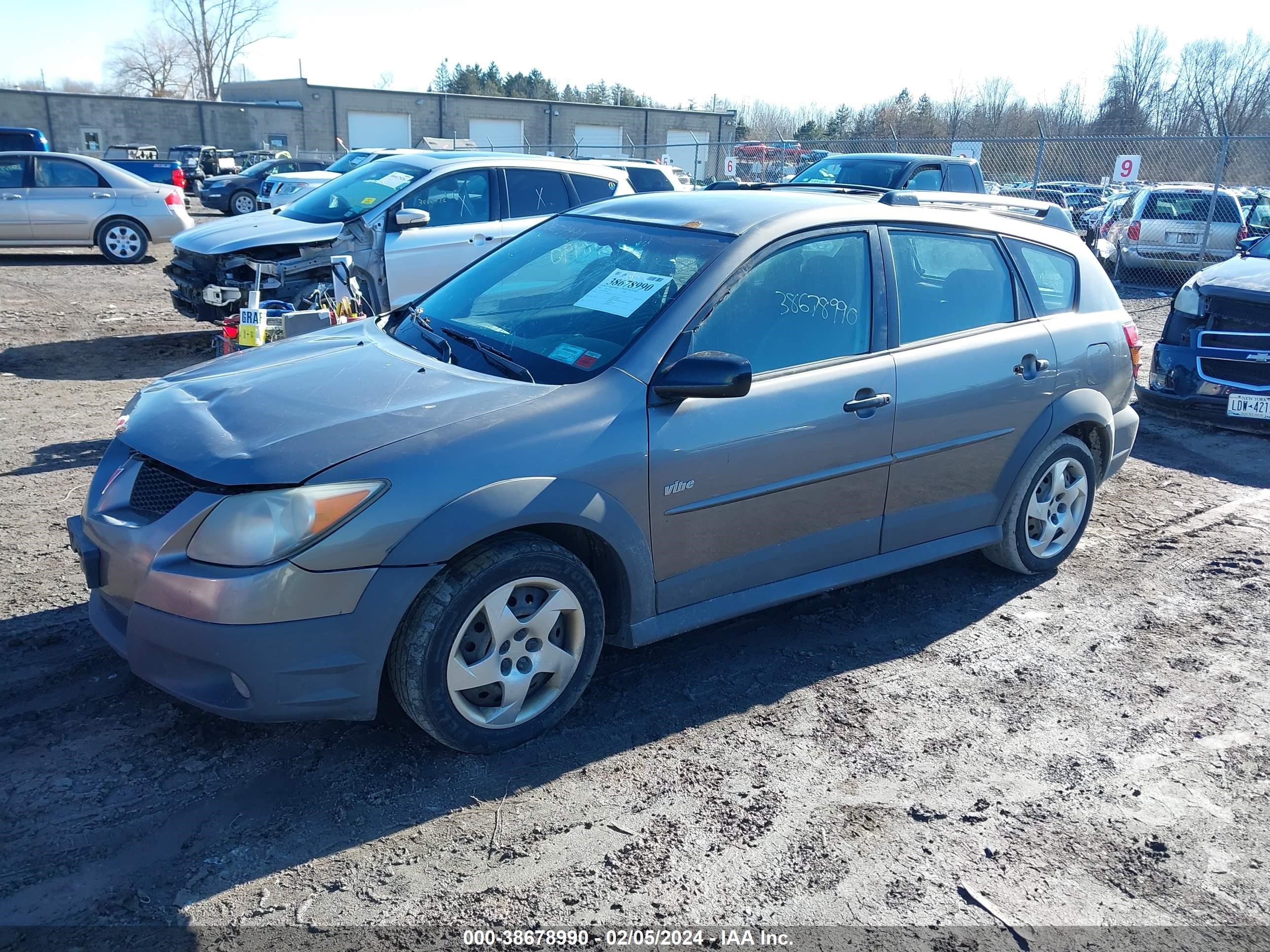 Photo 1 VIN: 5Y2SL62834Z413490 - PONTIAC VIBE 