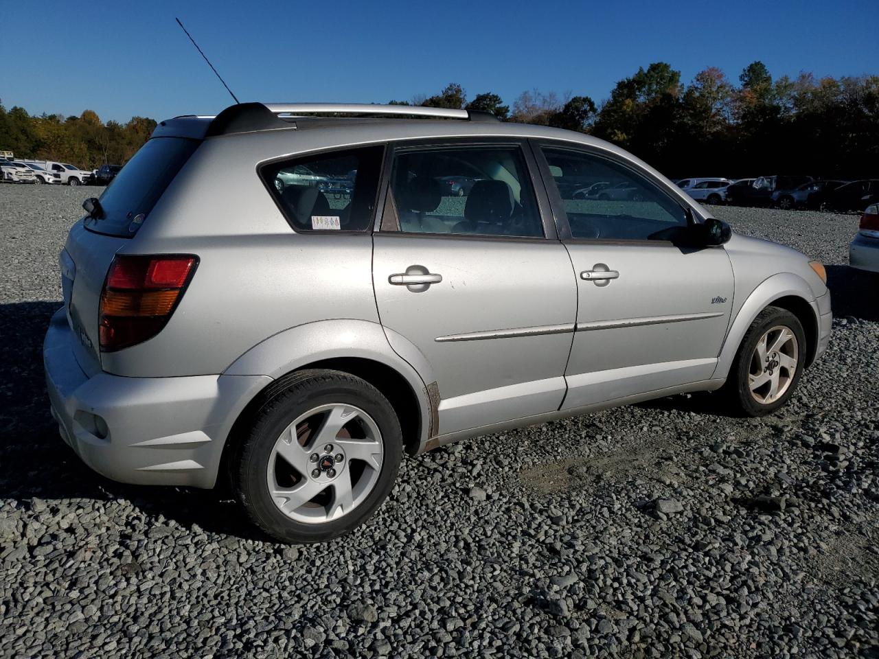 Photo 2 VIN: 5Y2SL62834Z443699 - PONTIAC VIBE 