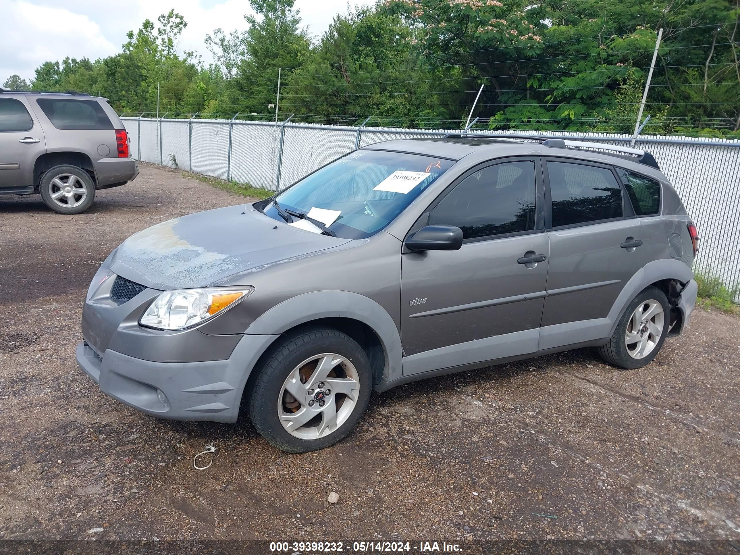 Photo 1 VIN: 5Y2SL62843Z478752 - PONTIAC VIBE 