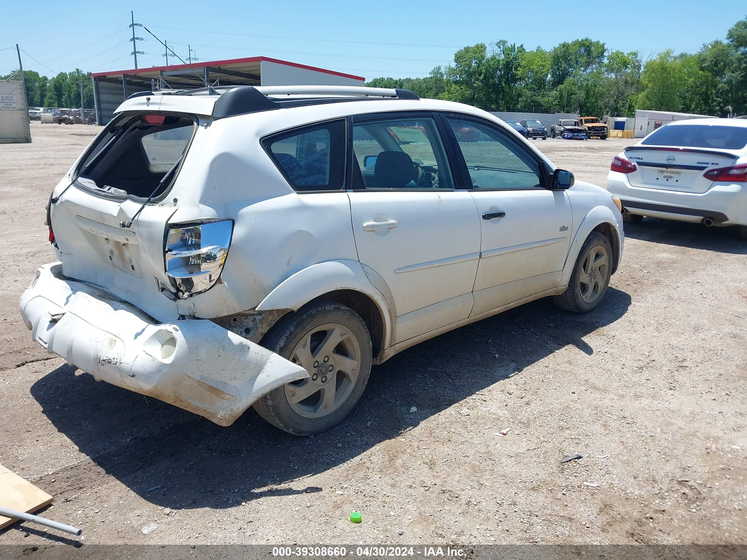 Photo 3 VIN: 5Y2SL62853Z443279 - PONTIAC VIBE 