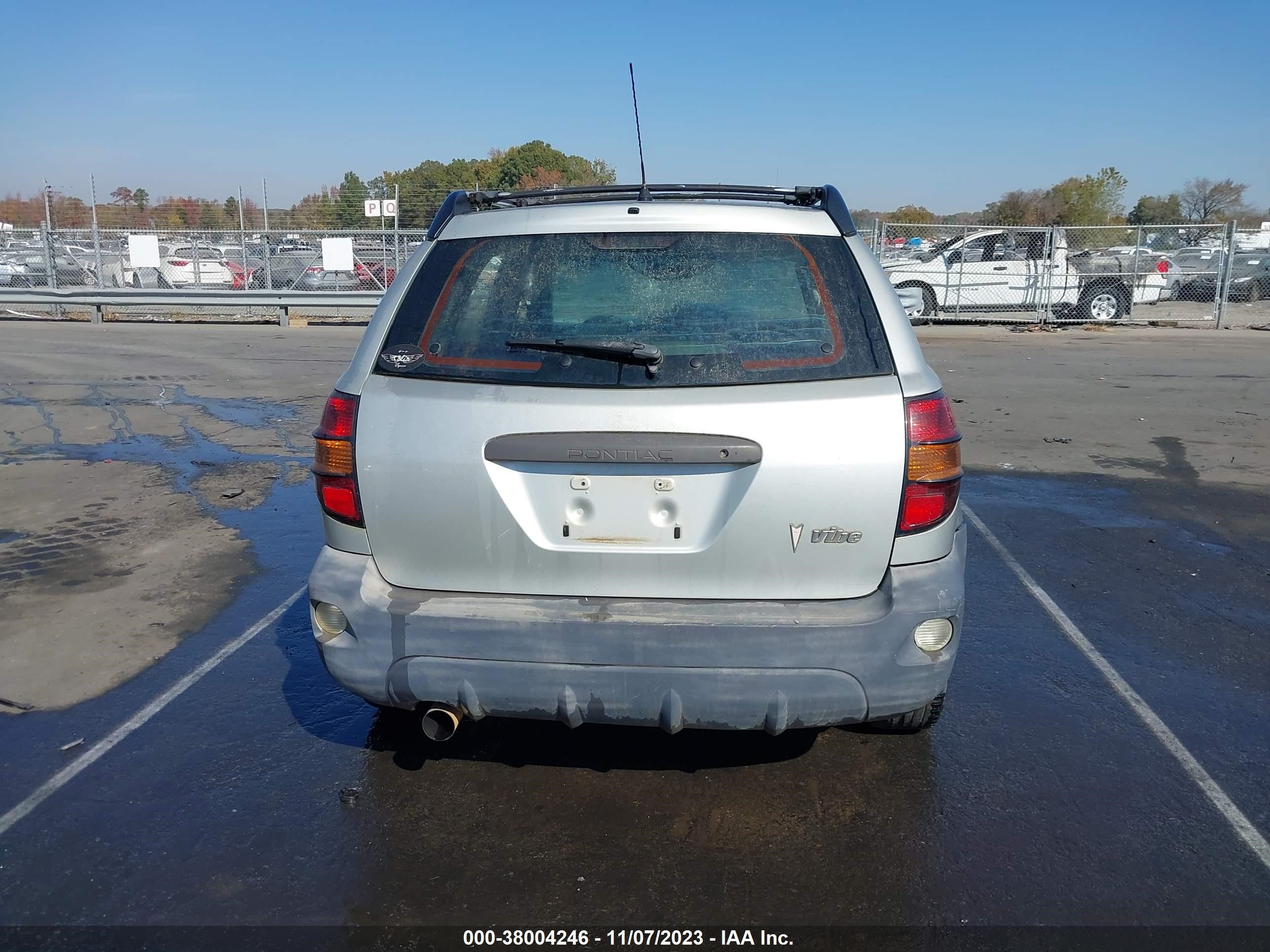 Photo 16 VIN: 5Y2SL62853Z446361 - PONTIAC VIBE 