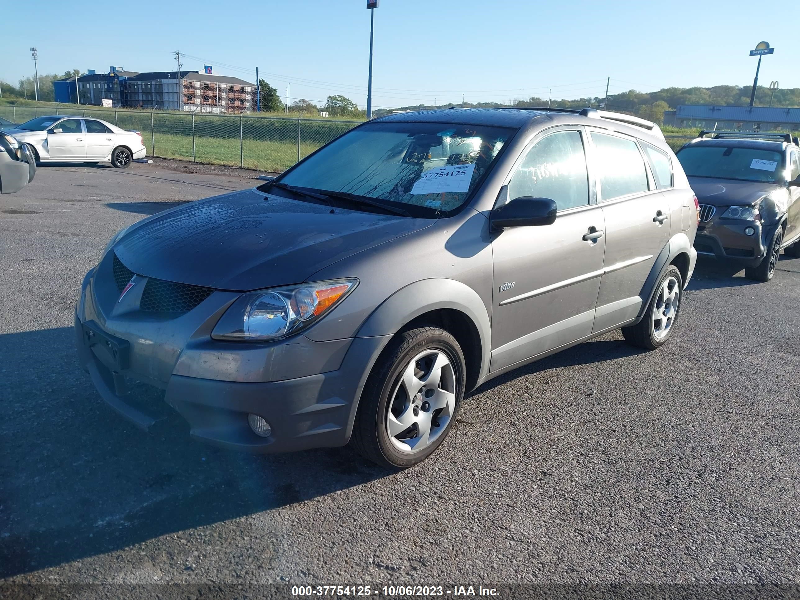 Photo 1 VIN: 5Y2SL62853Z466531 - PONTIAC VIBE 