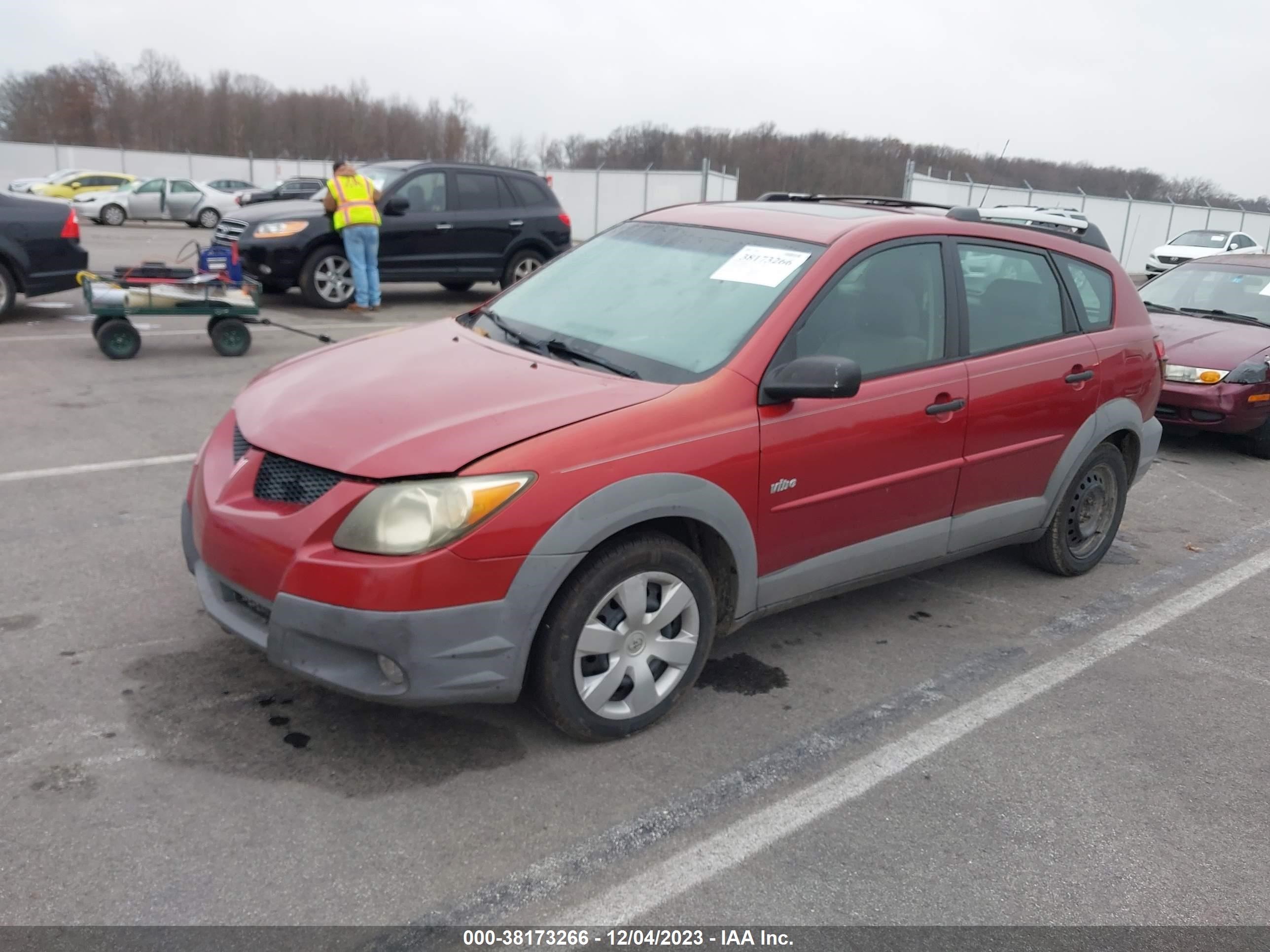 Photo 1 VIN: 5Y2SL62863Z439385 - PONTIAC VIBE 