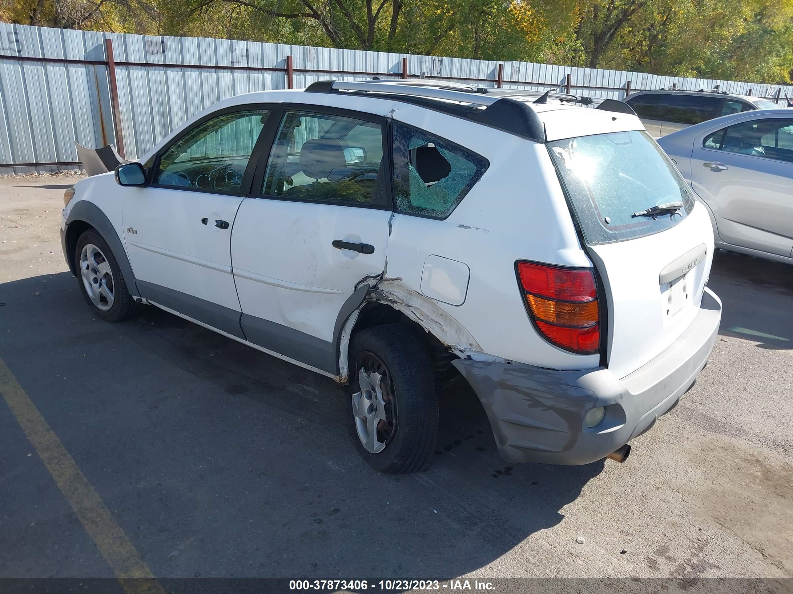 Photo 2 VIN: 5Y2SL62864Z456768 - PONTIAC VIBE 