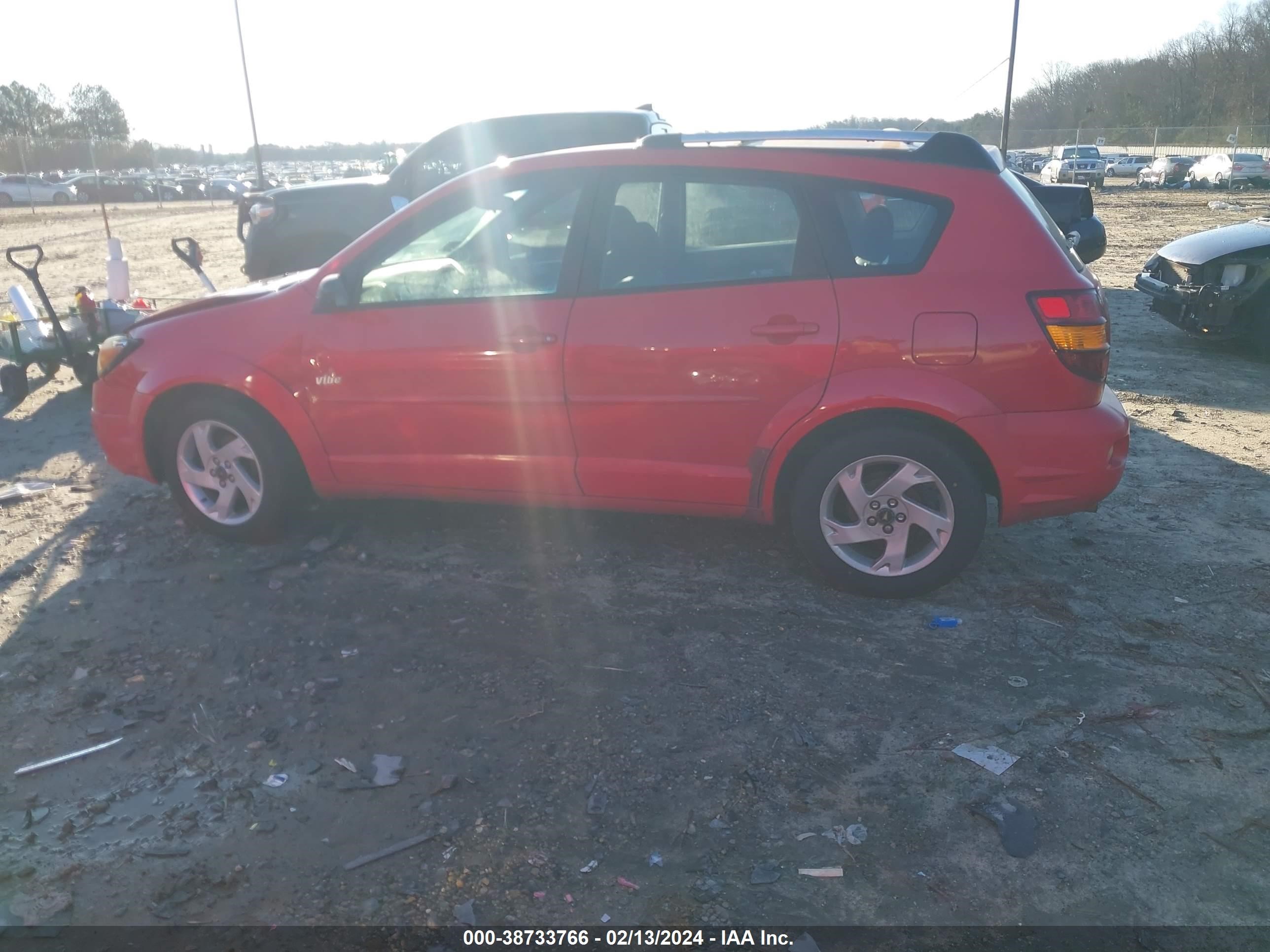 Photo 13 VIN: 5Y2SL62873Z468068 - PONTIAC VIBE 