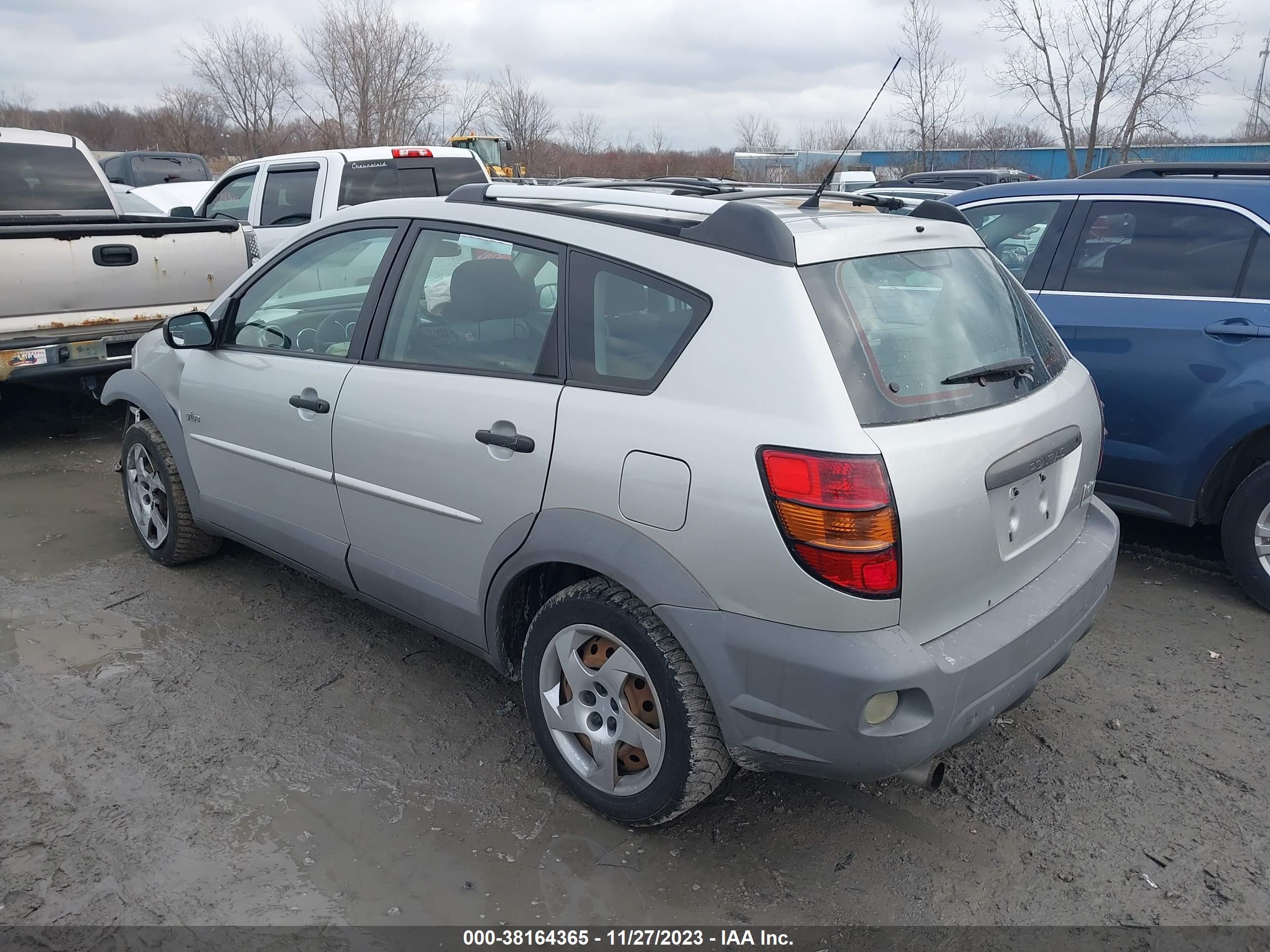 Photo 2 VIN: 5Y2SL62873Z471553 - PONTIAC VIBE 