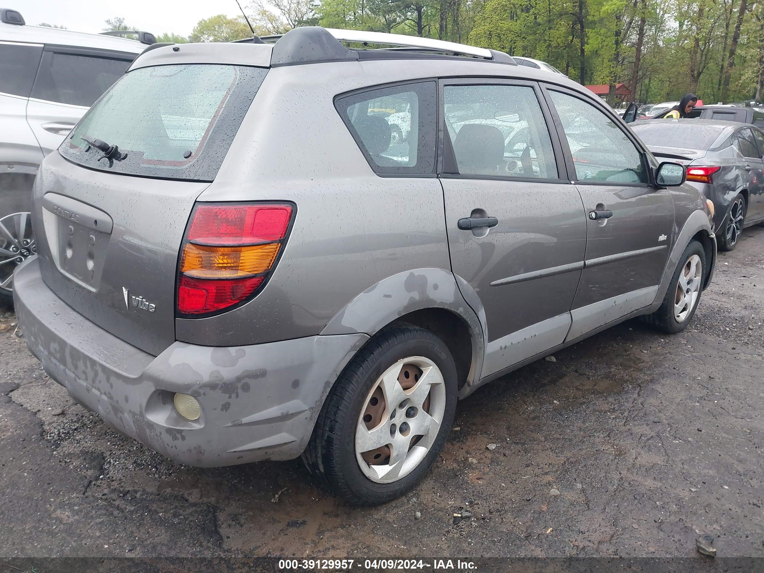 Photo 3 VIN: 5Y2SL62883Z465941 - PONTIAC VIBE 