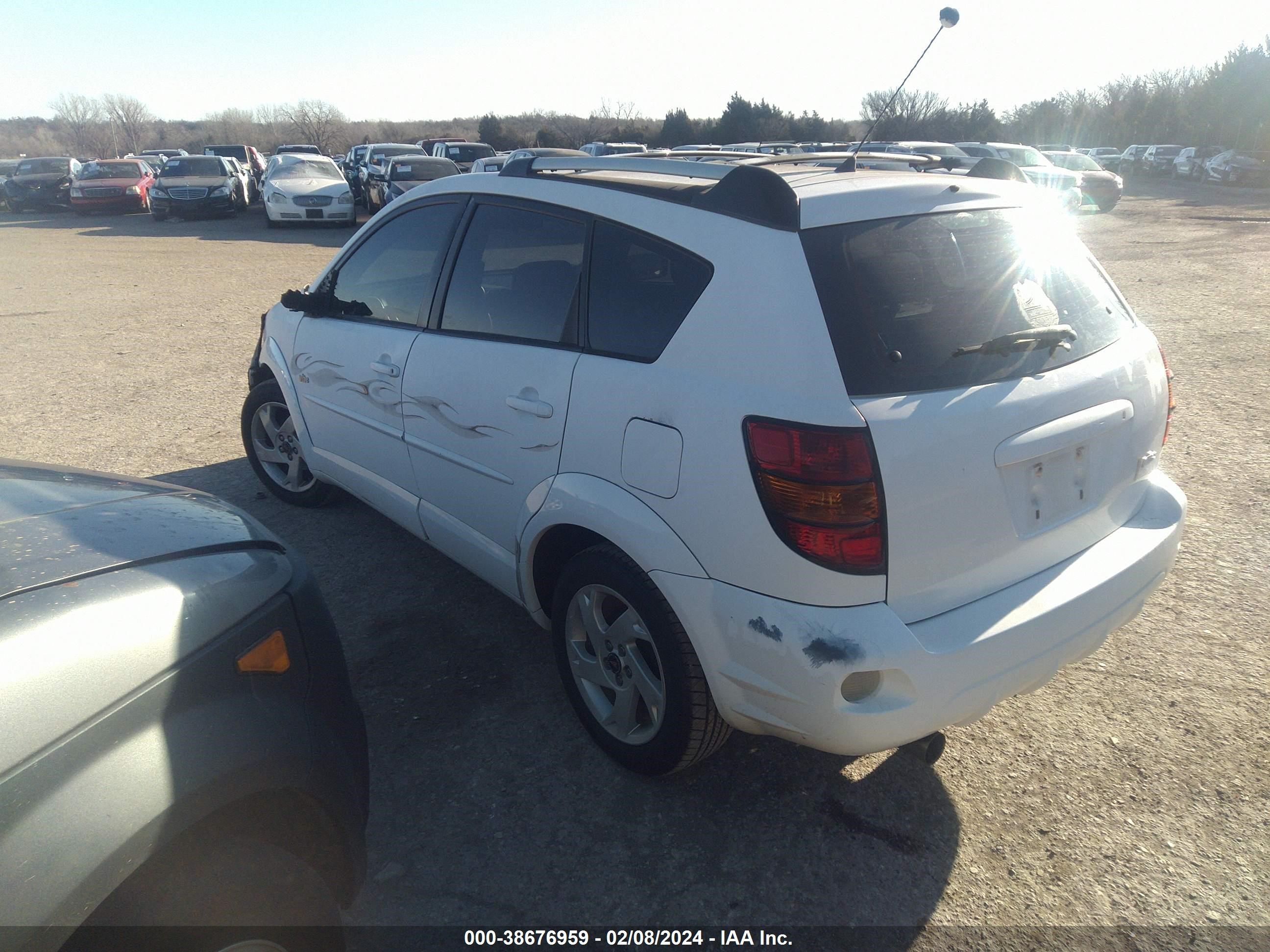 Photo 2 VIN: 5Y2SL62884Z403974 - PONTIAC VIBE 