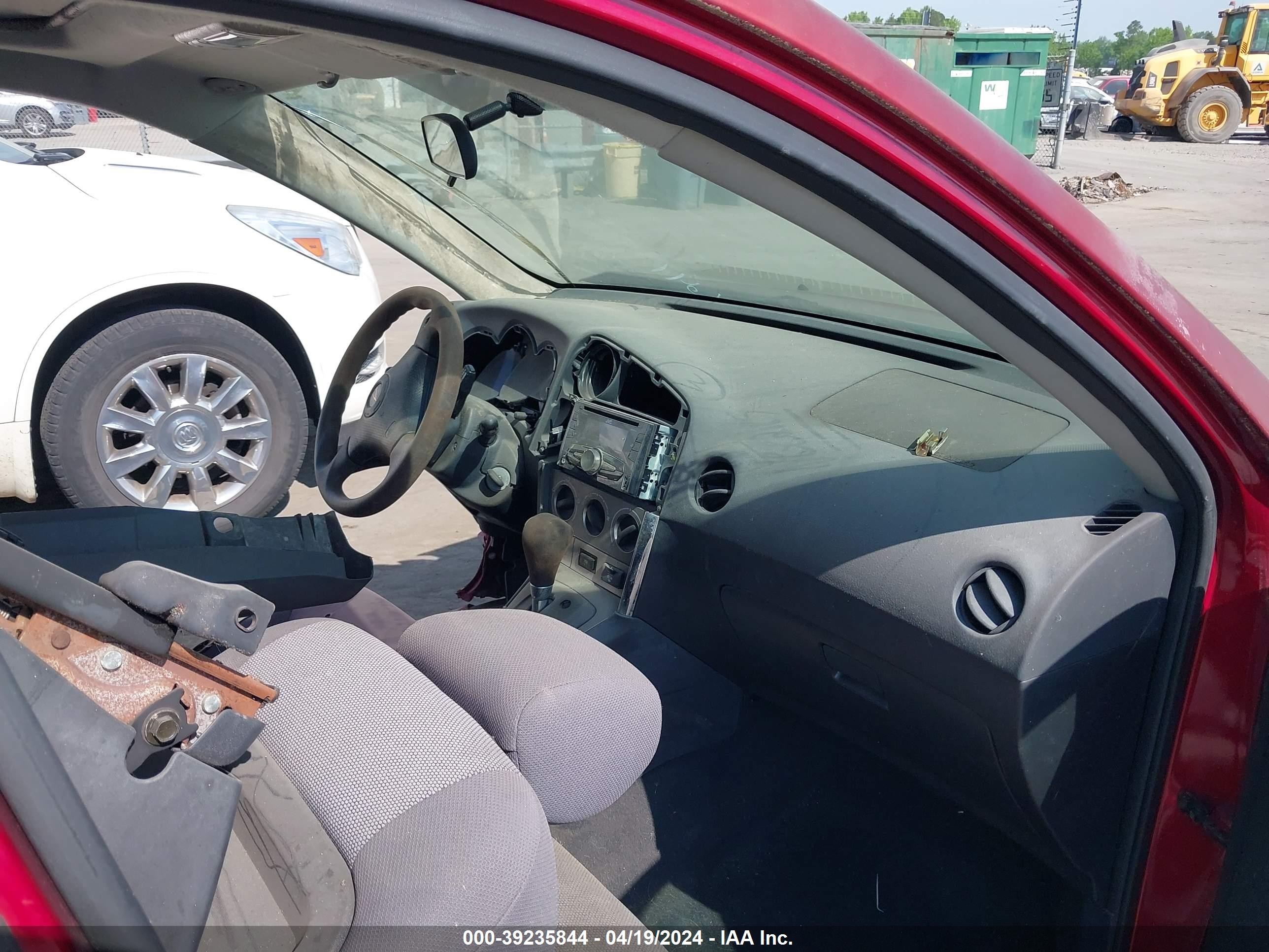 Photo 4 VIN: 5Y2SL62893Z426985 - PONTIAC VIBE 