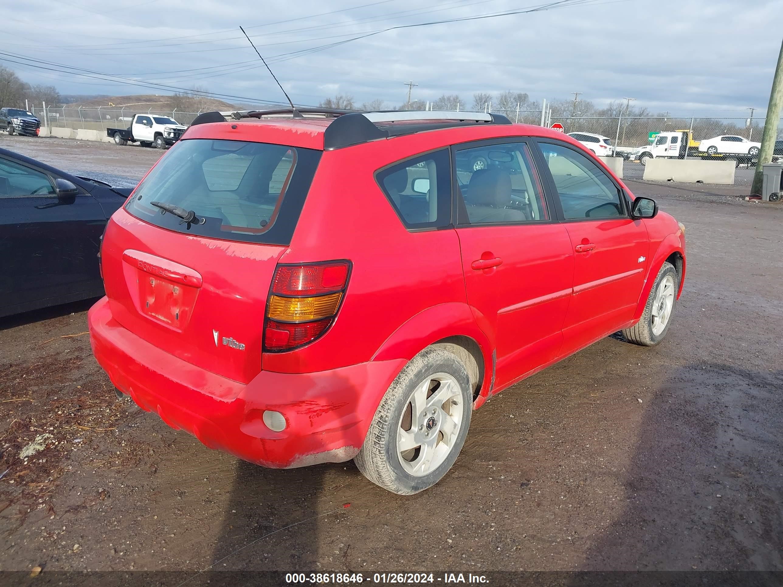 Photo 3 VIN: 5Y2SL628X3Z433881 - PONTIAC VIBE 