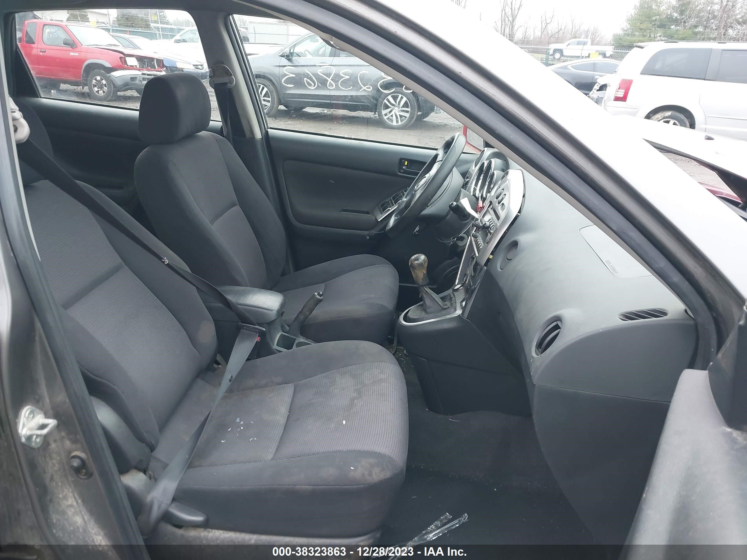 Photo 4 VIN: 5Y2SL63805Z408005 - PONTIAC VIBE 