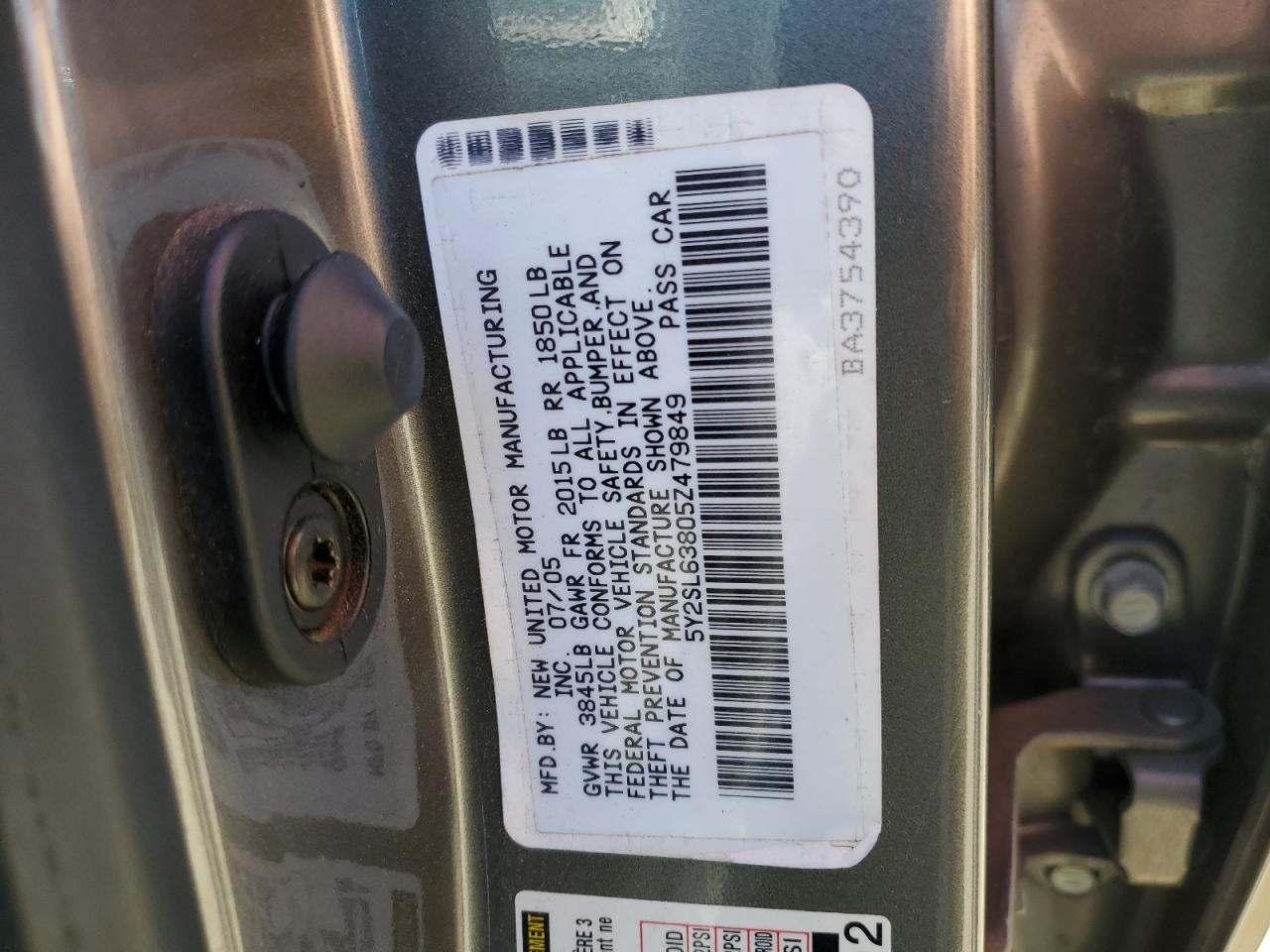 Photo 11 VIN: 5Y2SL63805Z479849 - PONTIAC VIBE 