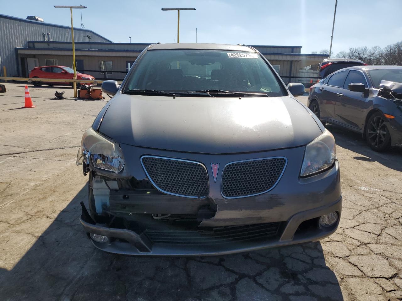 Photo 4 VIN: 5Y2SL63805Z479849 - PONTIAC VIBE 