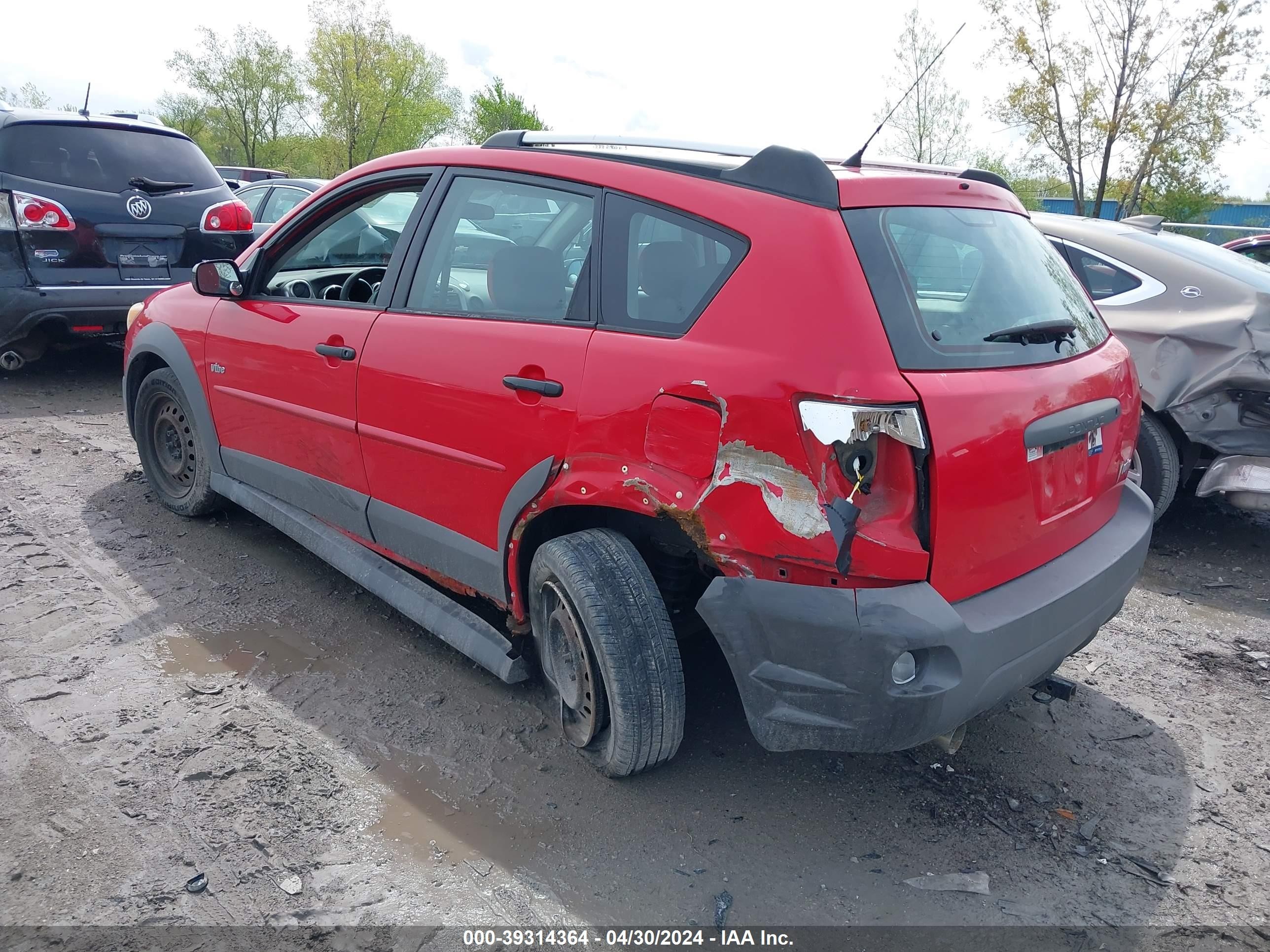 Photo 2 VIN: 5Y2SL63815Z443734 - PONTIAC VIBE 