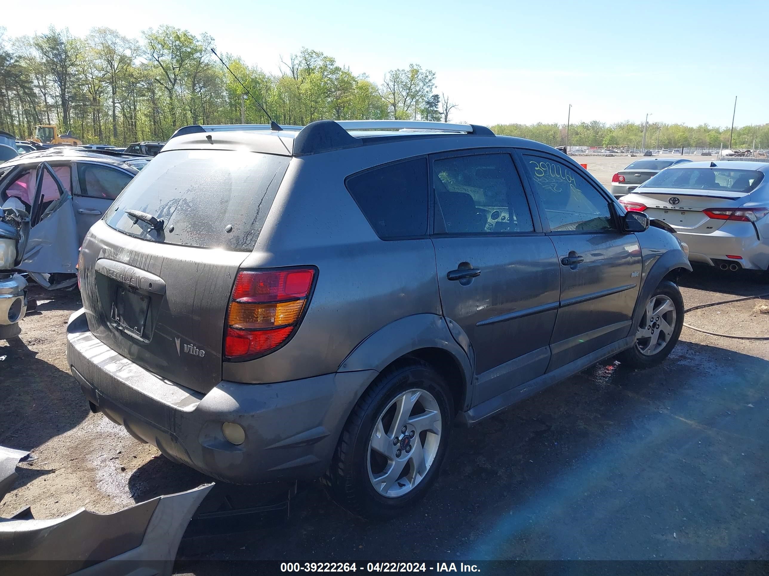 Photo 3 VIN: 5Y2SL63825Z482882 - PONTIAC VIBE 