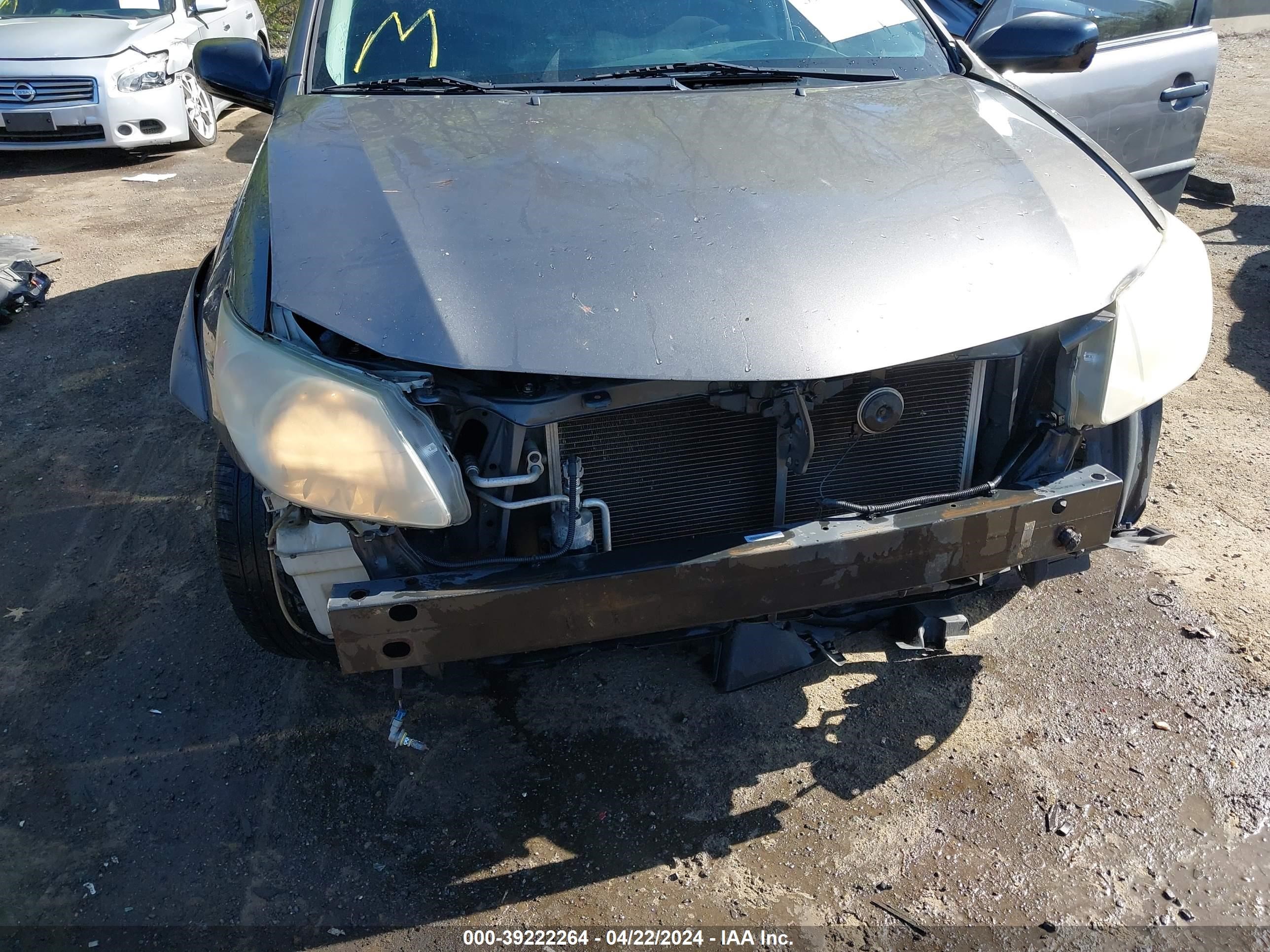 Photo 5 VIN: 5Y2SL63825Z482882 - PONTIAC VIBE 