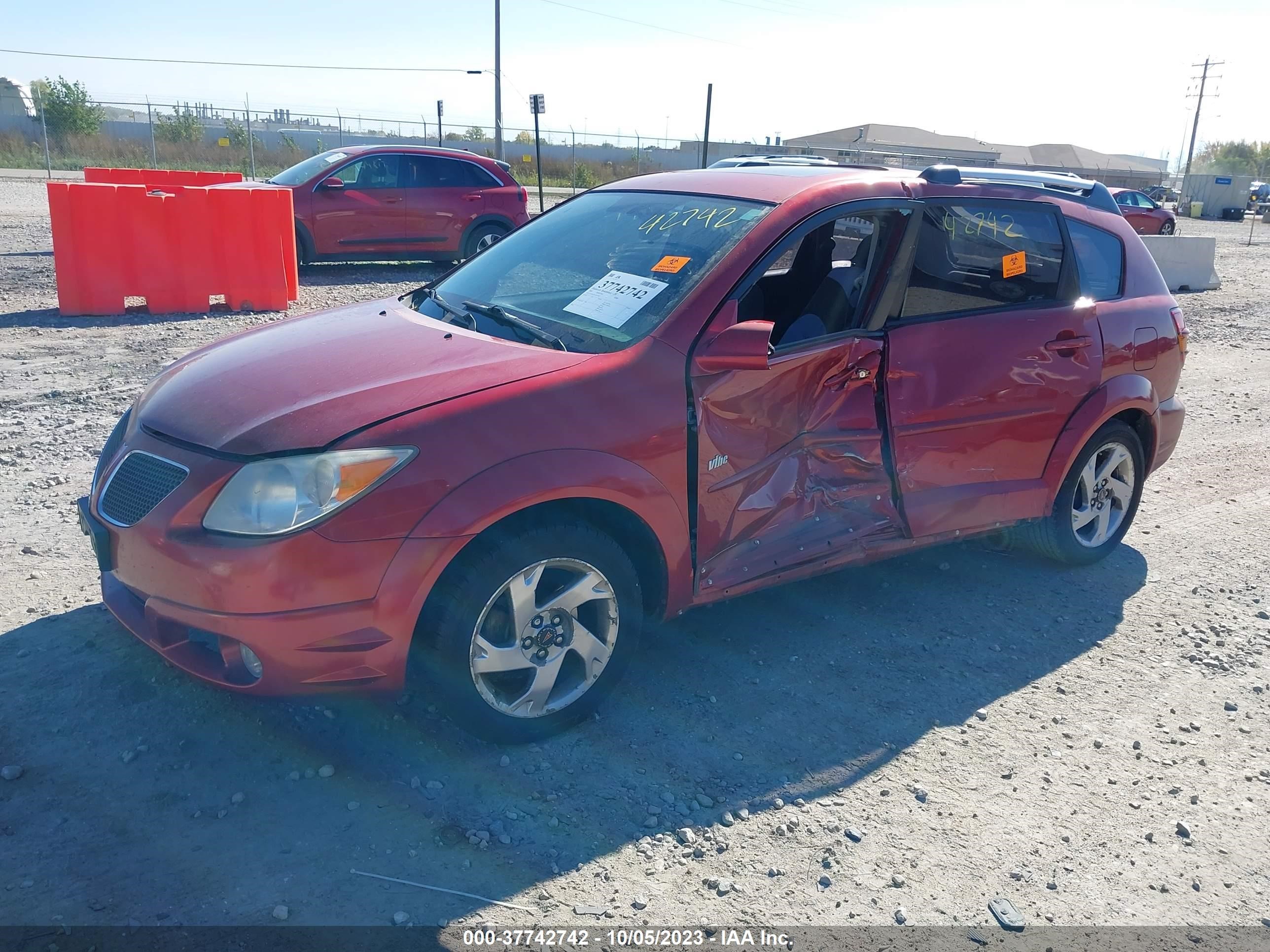 Photo 1 VIN: 5Y2SL63835Z474855 - PONTIAC VIBE 