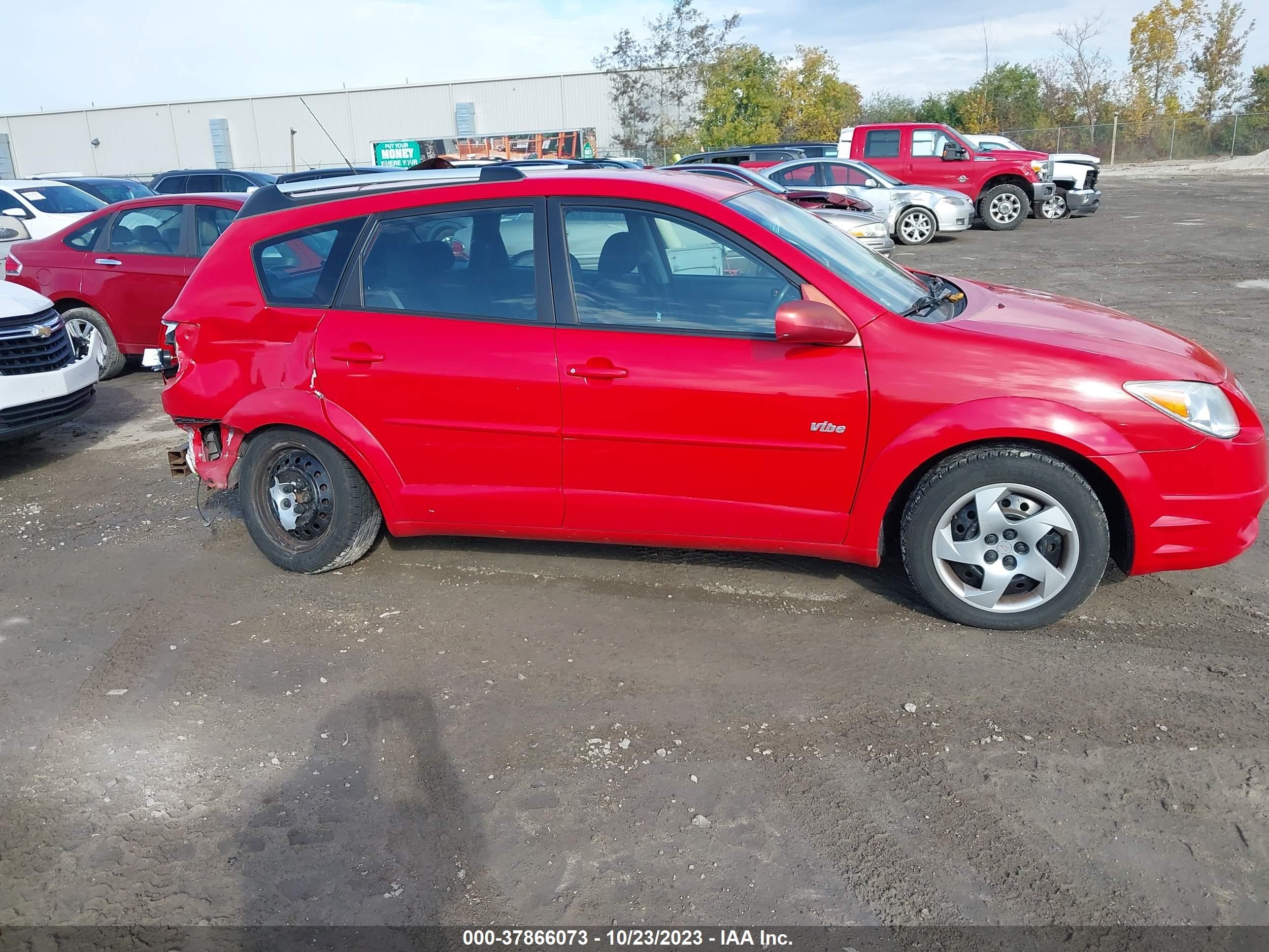 Photo 12 VIN: 5Y2SL63855Z402846 - PONTIAC VIBE 