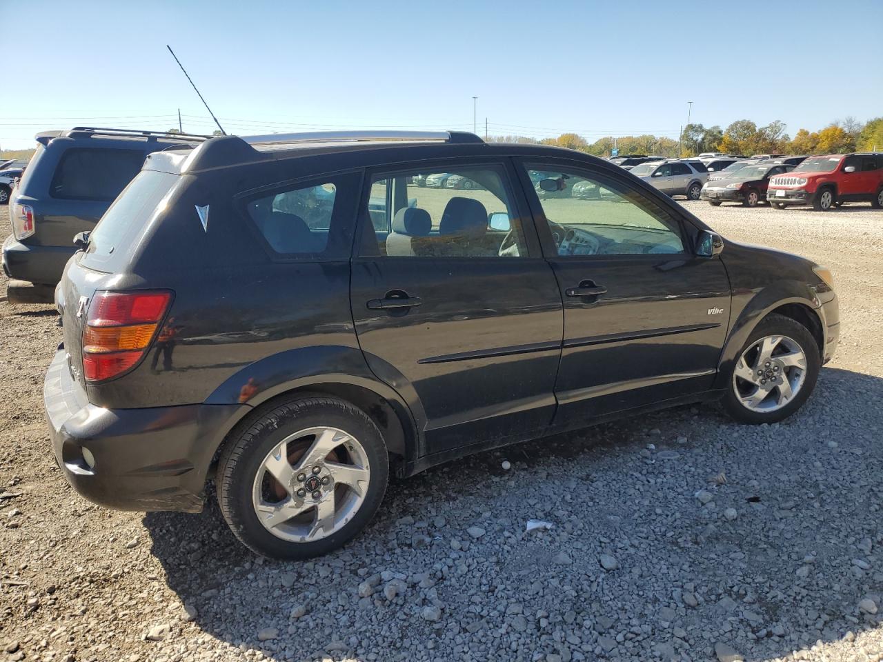 Photo 2 VIN: 5Y2SL63855Z413040 - PONTIAC VIBE 