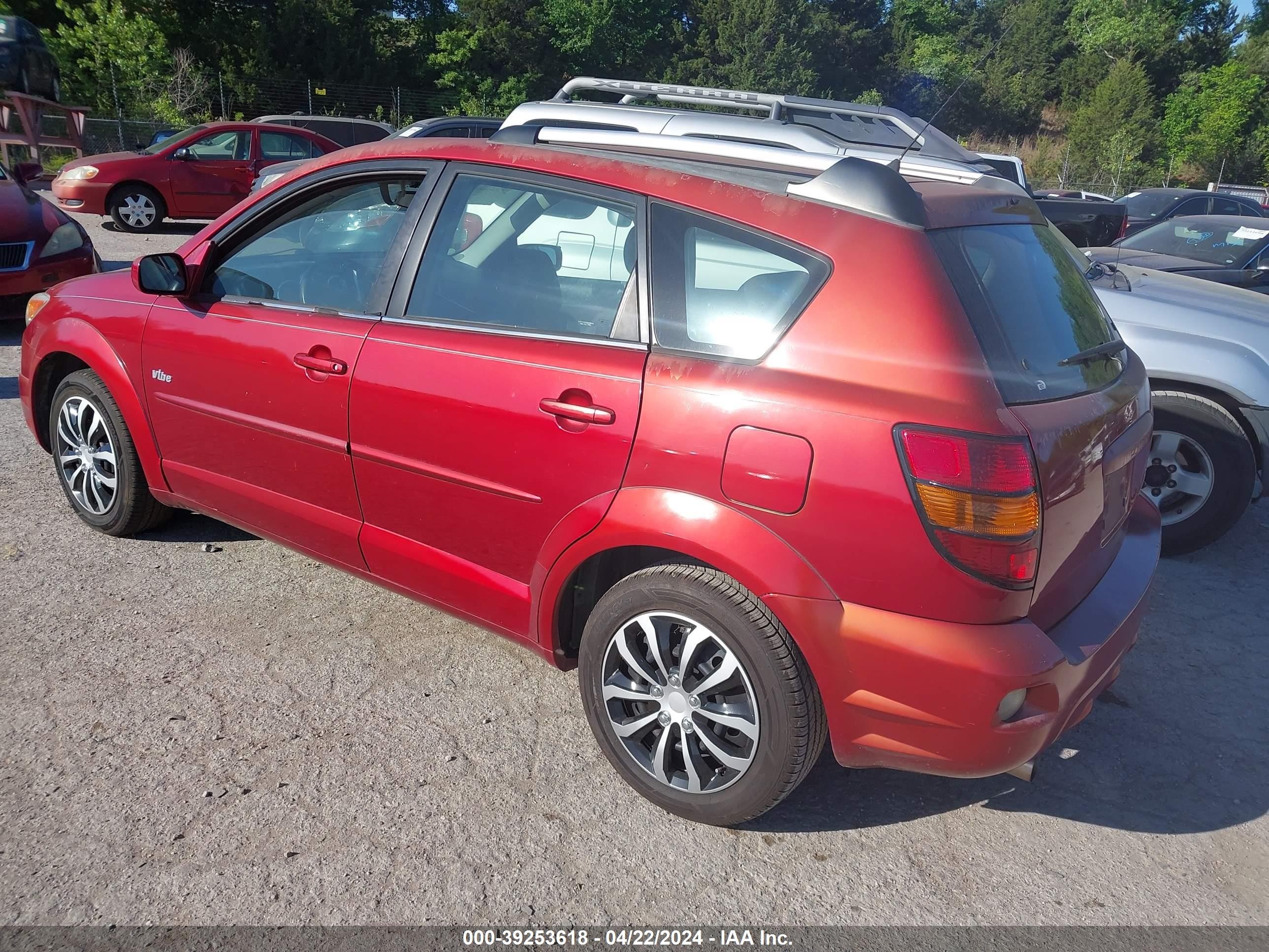 Photo 2 VIN: 5Y2SL63855Z428413 - PONTIAC VIBE 